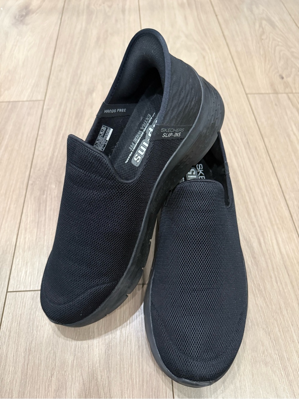 Skechers Men's Black Slip-On Mesh Loafers - Picture 2 of 5